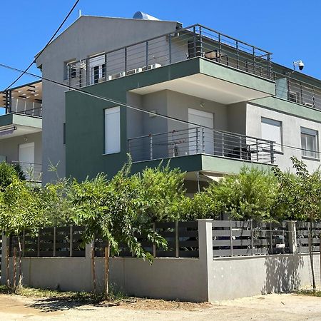 Blue Fish Luxury Villa Nikiti  Bagian luar foto