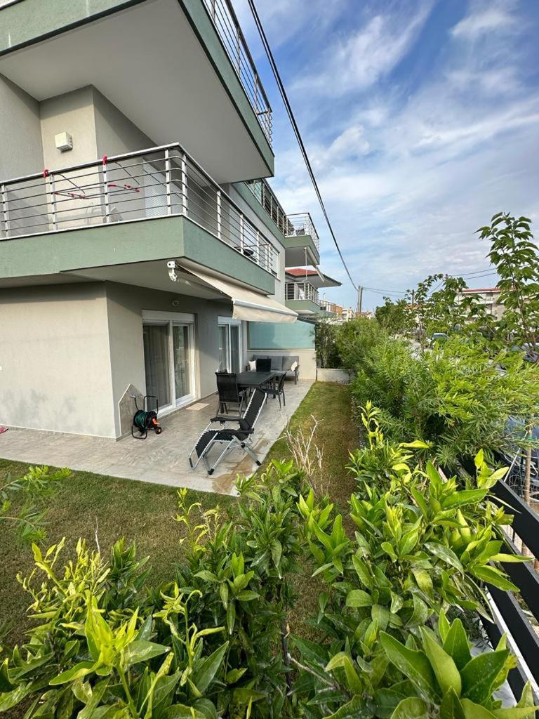 Blue Fish Luxury Villa Nikiti  Bagian luar foto