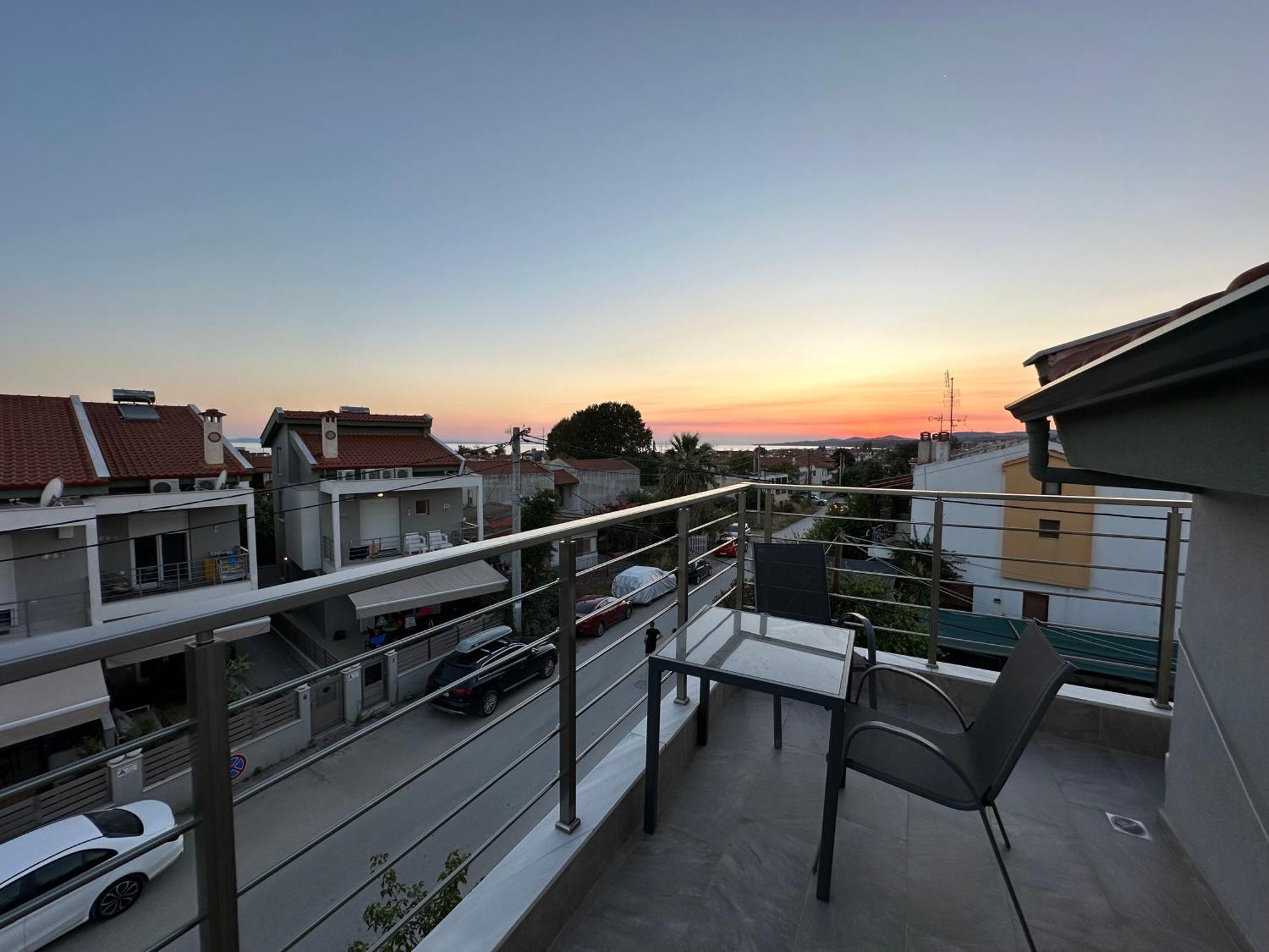 Blue Fish Luxury Villa Nikiti  Bagian luar foto